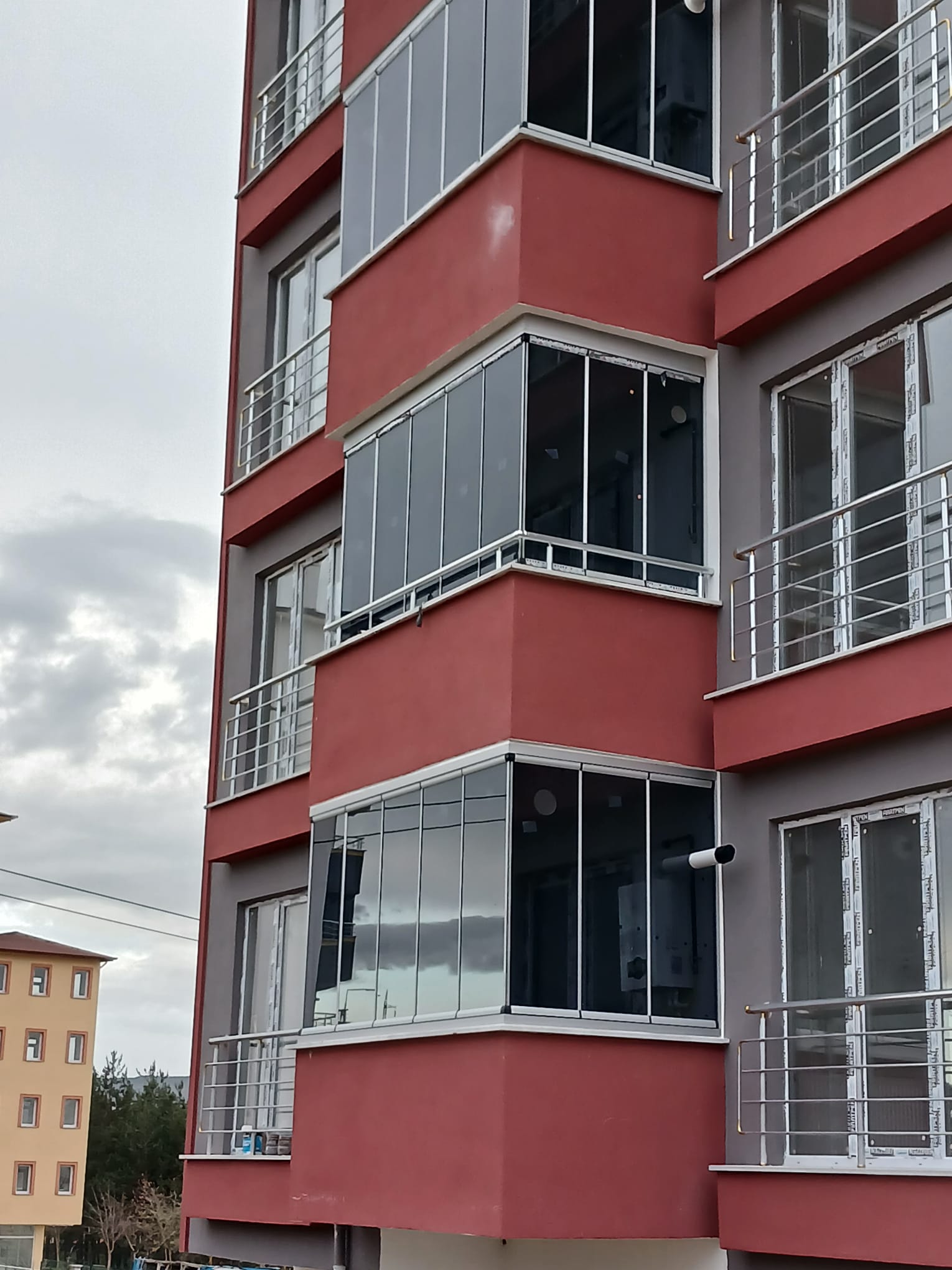 Araz Yapı